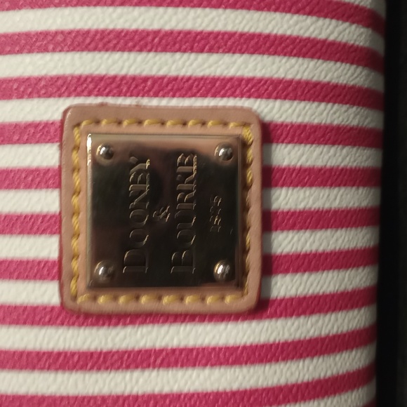 Dooney & Bourke Barrel Bag - Picture 3 of 11